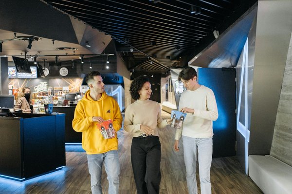 Âgisme en Milieu Professionnel : Défis à Surmonter et Stratégies Efficaces